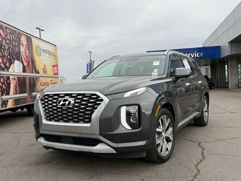 Used 2021 Hyundai Palisade Limited image 3