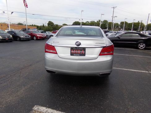 Used 2016 Buick LaCrosse Leather FWD image 7