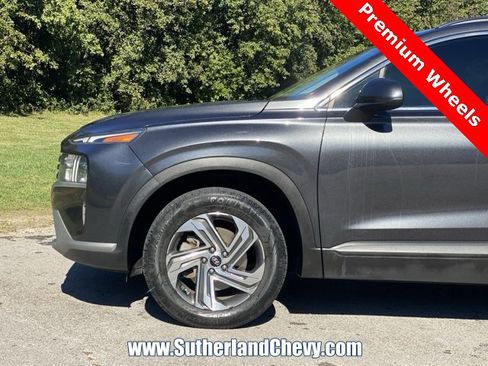 Used 2021 Hyundai Santa Fe SE image 10