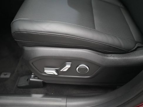 Used 2025 Hyundai Santa Fe XRT AWD/4WD image 30