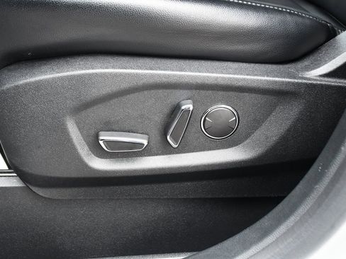 Used 2019 Ford Edge Titanium w/ Cold Weather Package image 14