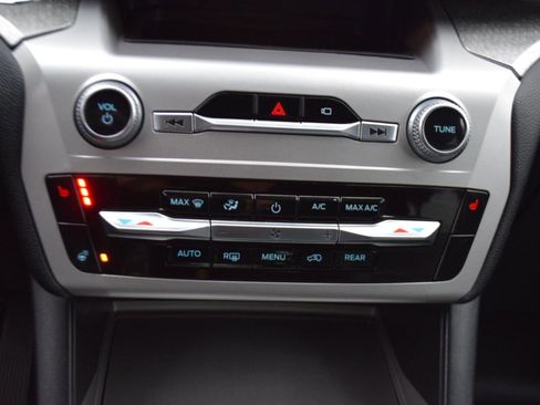 Used 2022 Ford Explorer Timberline image 35