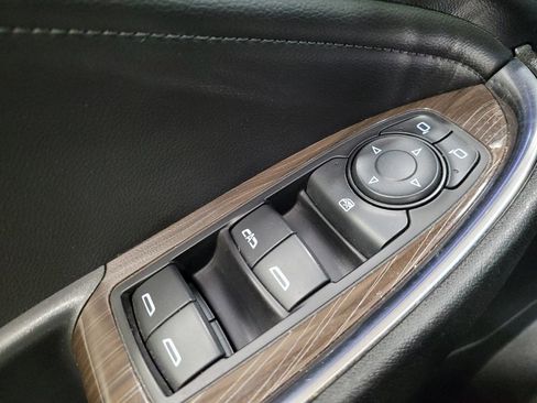 Used 2019 Chevrolet Malibu Premier w/ Sun and Wheel Package FWD image 27