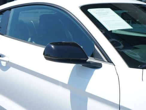 Used 2016 Ford Mustang Shelby GT350 w/ Technology Package RWD image 13