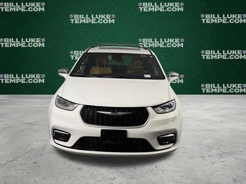 Used 2022 Chrysler Pacifica Pinnacle image 7