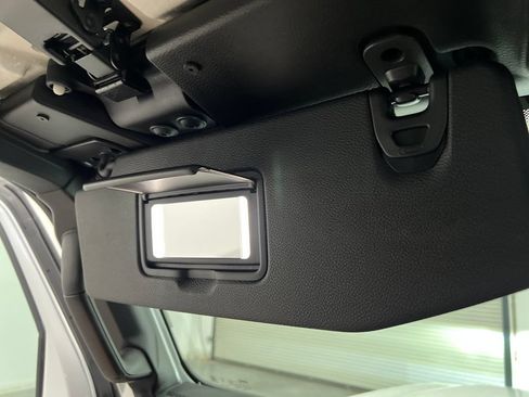 Used 2025 Jeep Wrangler Unlimited Sahara AWD/4WD image 63