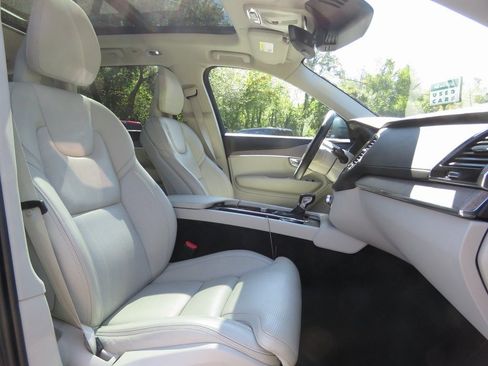 Used 2021 Volvo XC90 T6 Inscription image 14