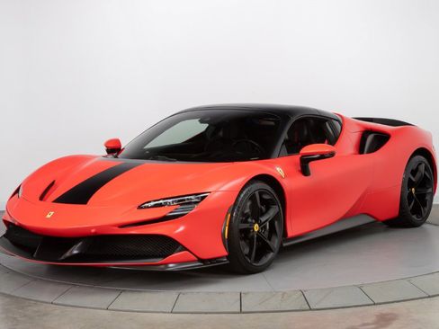 Certified 2022 Ferrari SF90 Spider image 11