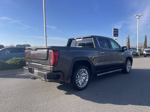 Used 2019 GMC Sierra 1500 Denali w/ Denali Ultimate Package image 8