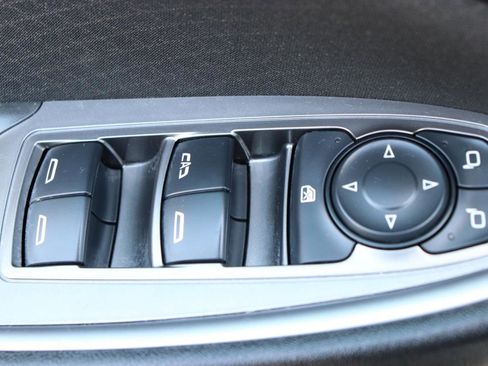Used 2025 Chevrolet Malibu LT FWD image 44
