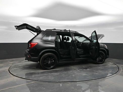 Used 2019 Honda Passport Sport image 40
