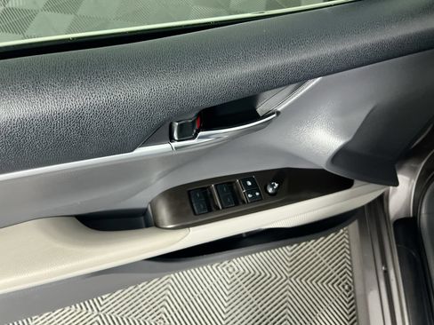 Used 2023 Toyota Camry LE FWD image 14