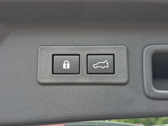 Used 2026 Subaru Forester Premium AWD/4WD image 30