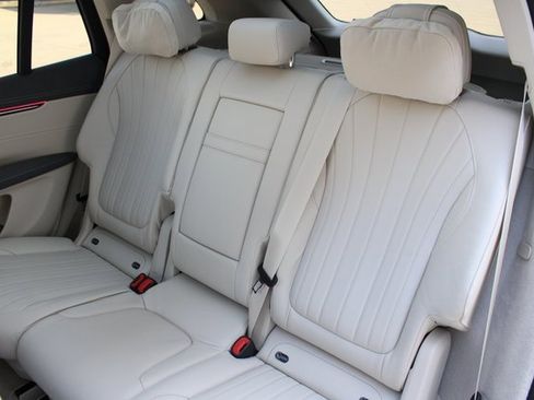 Used 2023 Mercedes-Benz EQS 580 4MATIC SUV image 29