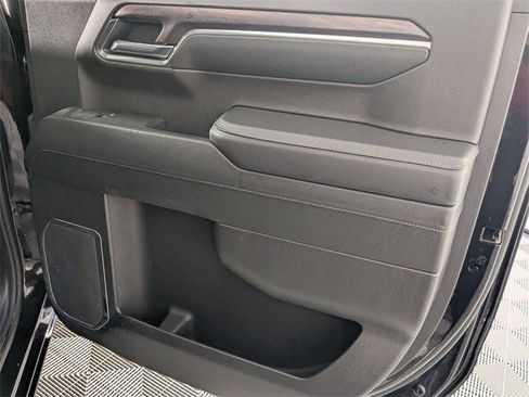 Used 2024 GMC Sierra 1500 SLT image 29