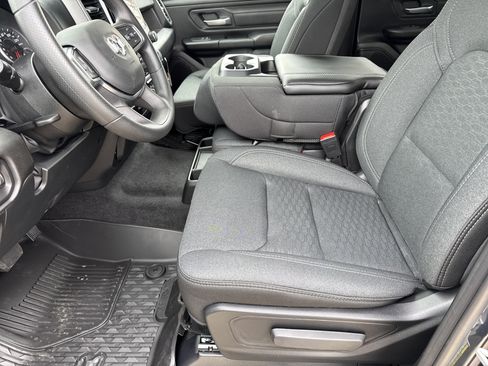 New 2026 RAM 1500 Classic Warlock AWD/4WD image 9