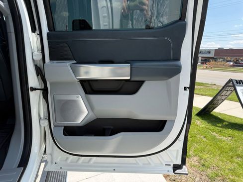 Used 2023 Ford F450 Limited w/ FX4 Off-Road Package AWD/4WD image 18