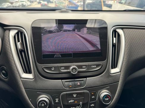 Used 2021 Chevrolet Malibu RS image 13