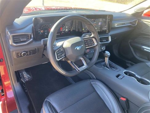 Used 2024 Ford Mustang GT Premium image 23
