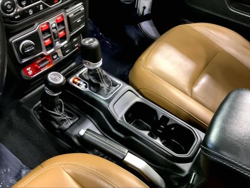 Used 2020 Jeep Wrangler Unlimited Rubicon image 17