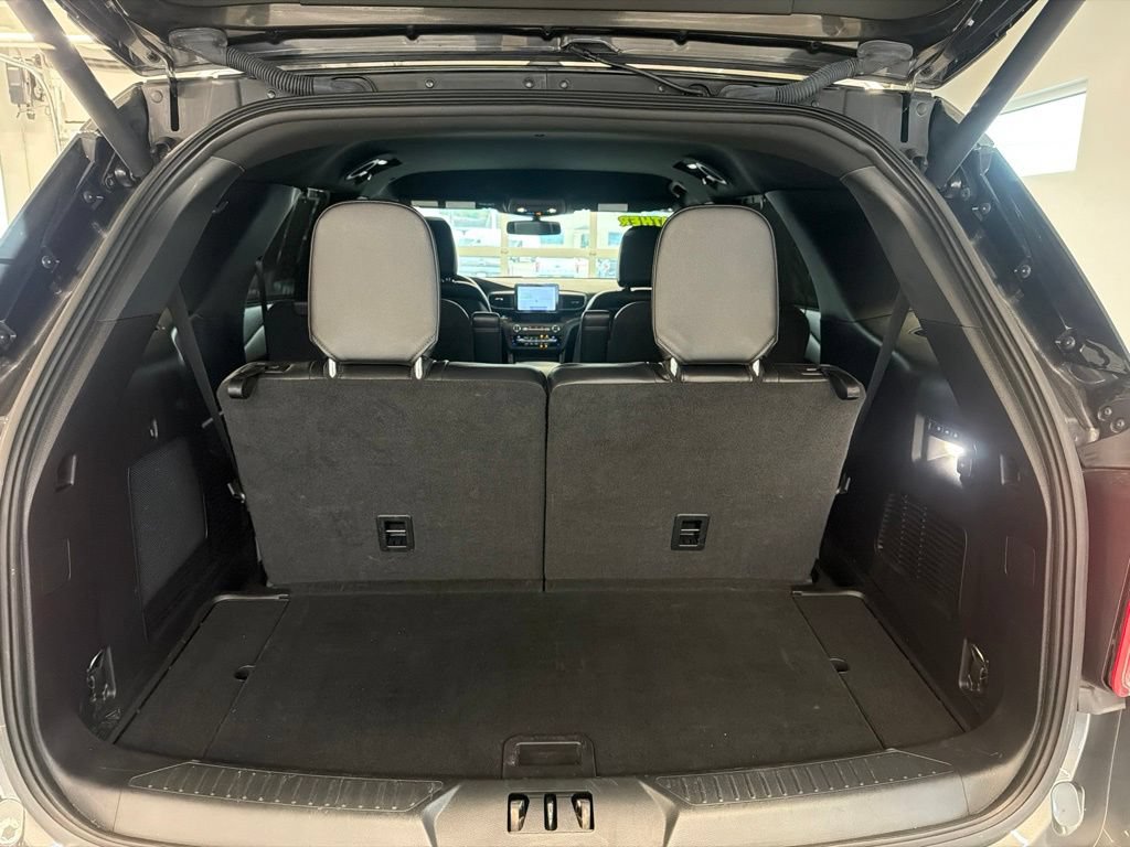 Used 2020 Ford Explorer Limited w/ Hybrid Equipment Group 310A AWD/4WD image 75