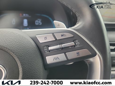Used 2024 Hyundai Palisade SEL FWD image 30