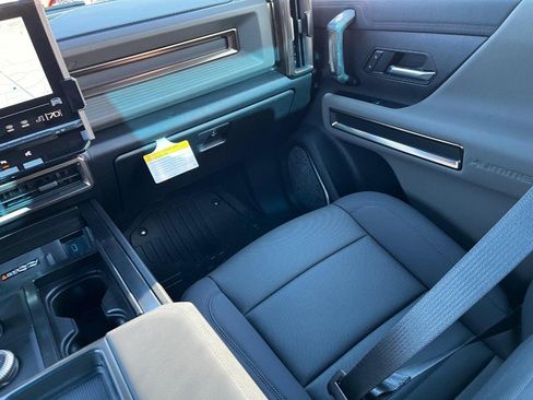 New 2025 GMC Hummer EV 3X image 31