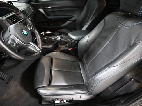 Used 2018 BMW M2 RWD image 9