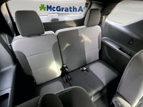 Used 2023 Chevrolet Traverse LT image 27