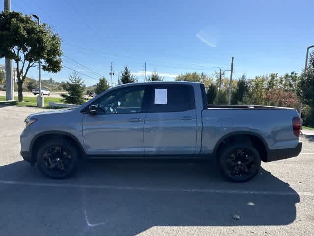 Used 2023 Honda Ridgeline Black Edition image 2