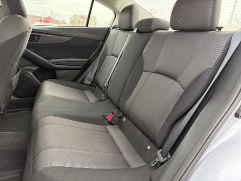 Used 2018 Subaru Impreza 2.0i Premium image 7