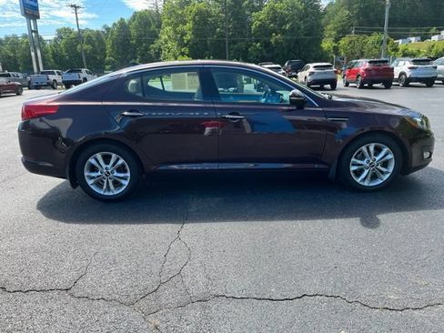 Used 2011 Kia Optima EX w/ Premium Pkg FWD image 10