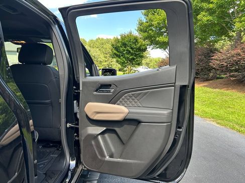 New 2026 GMC Canyon Denali w/ LPO, Denali Black Edition AWD/4WD image 59