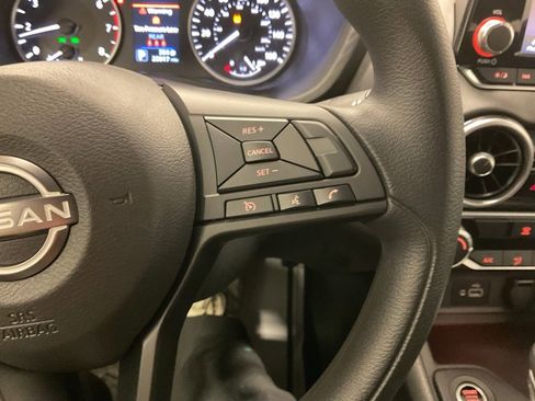 Used 2024 Nissan Sentra S image 18
