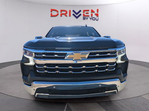 Used 2023 Chevrolet Silverado 1500 LTZ image 5