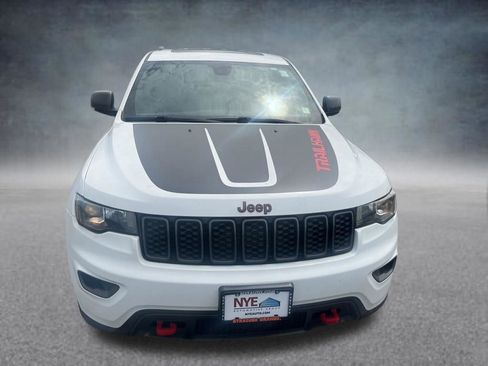 Used 2020 Jeep Grand Cherokee Trailhawk AWD/4WD image 9