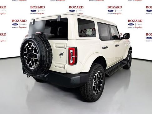 New 2026 Ford Bronco Outer Banks image 8