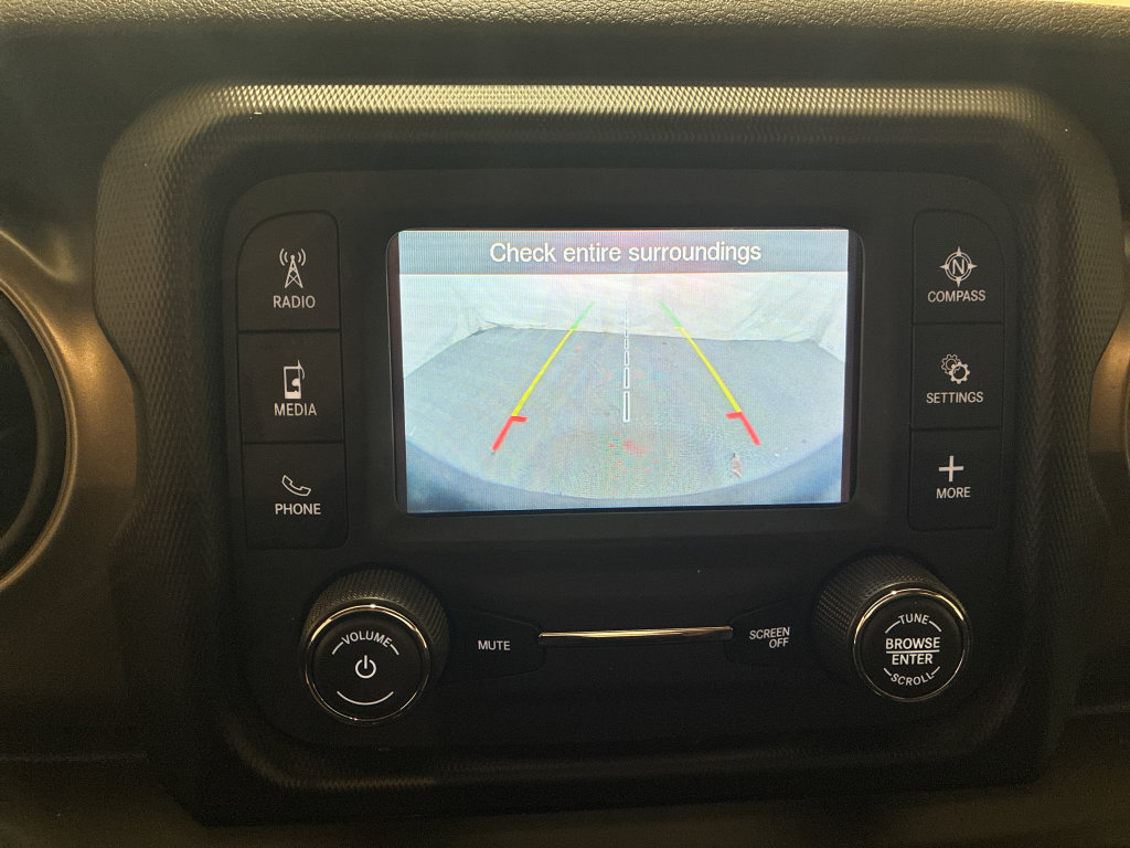 Used 2019 Jeep Wrangler Sport AWD/4WD image 21