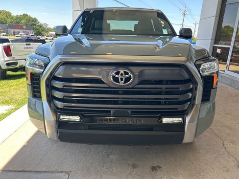 Used 2026 Toyota Tundra Limited w/ Power Package AWD/4WD image 3