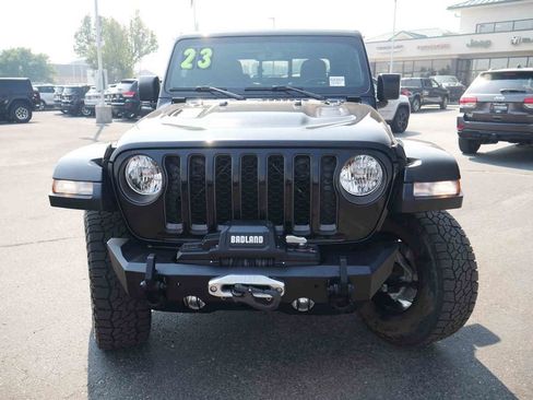 Certified 2023 Jeep Gladiator Rubicon w/ Cold Weather Group AWD/4WD image 3