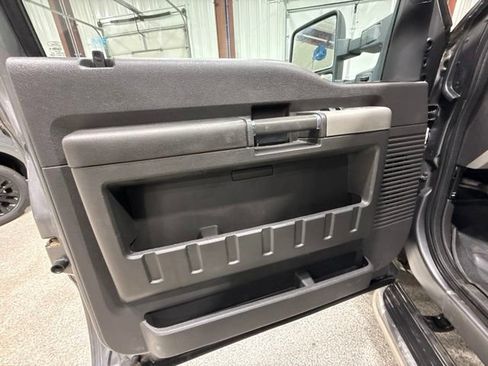 Used 2014 Ford F350 Lariat w/ Lariat Ultimate Package AWD/4WD image 11