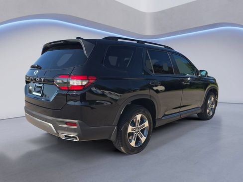 New 2026 Honda Pilot EX-L image 6