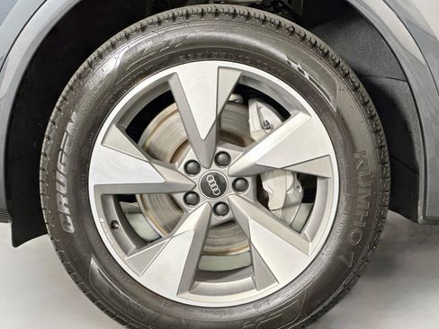 Used 2023 Audi Q5 2.0T Premium AWD/4WD image 11
