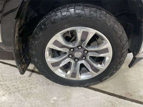 Certified 2019 RAM 1500 Limited image 10