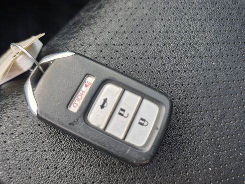 Used 2013 Honda Accord EX-L image 31