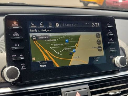 Used 2019 Honda Accord Touring image 17