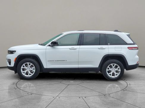 Certified 2023 Jeep Grand Cherokee Limited AWD/4WD image 9