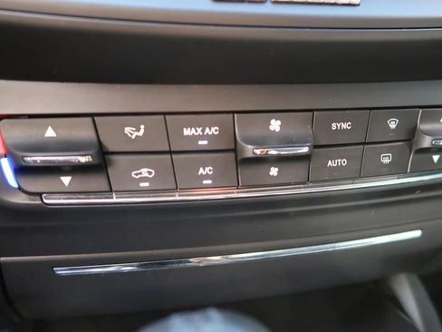 Used 2017 Maserati Ghibli image 34