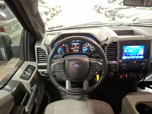 Used 2019 Ford F150 XLT w/ Equipment Group 302A Luxury image 11