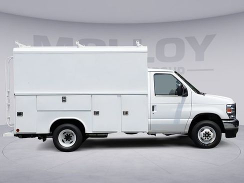 New 2026 Ford E-350 and Econoline 350 Super Duty w/ Power Equipment Group image 5